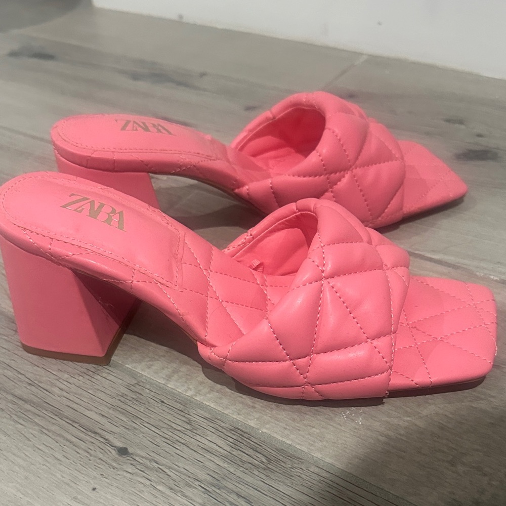 Zara Coral Quilted Women's Heels